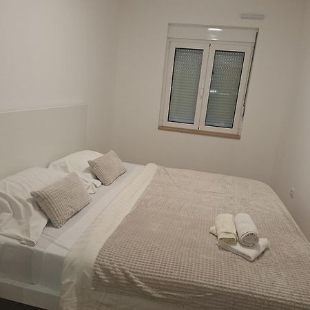 Expo Airport Otel Surcin Экстерьер фото